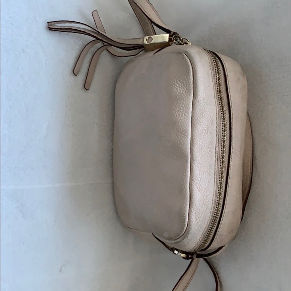 Crossbody camera bag
